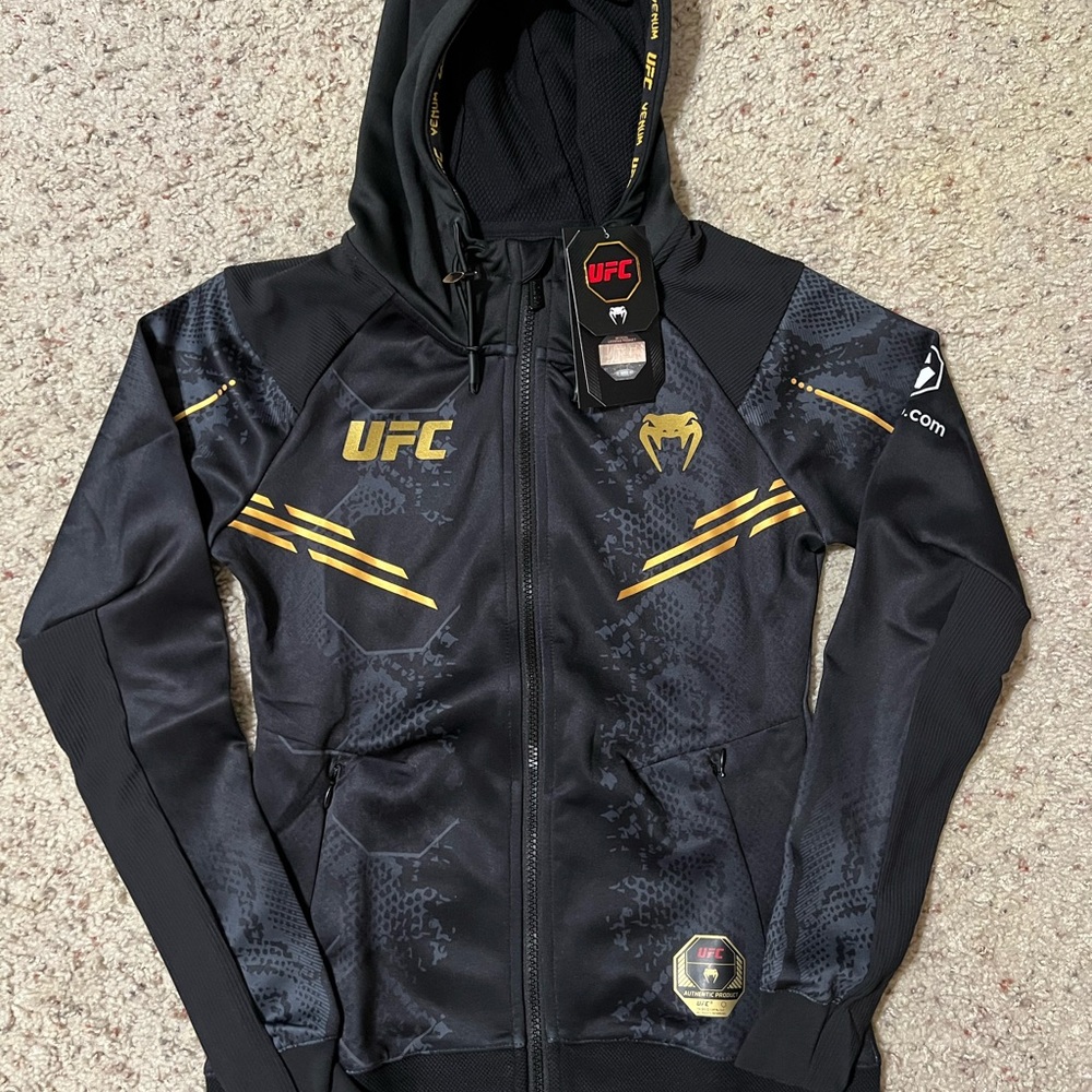 NEW UFC Venom Fight Night Women XS Champion Walkout Hoodie Full Zip Black Gold